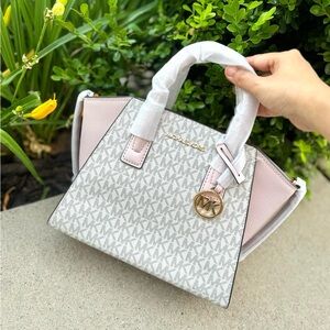 Michael Kors Avril SM Logo TZ Satchel